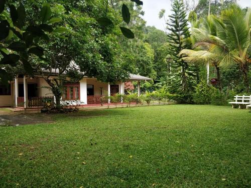 Yatinuwara House | Alfred Colonial Bungalow & Spice Garden