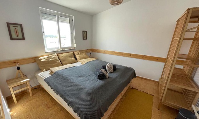Raposeira House | Algarve Surf House