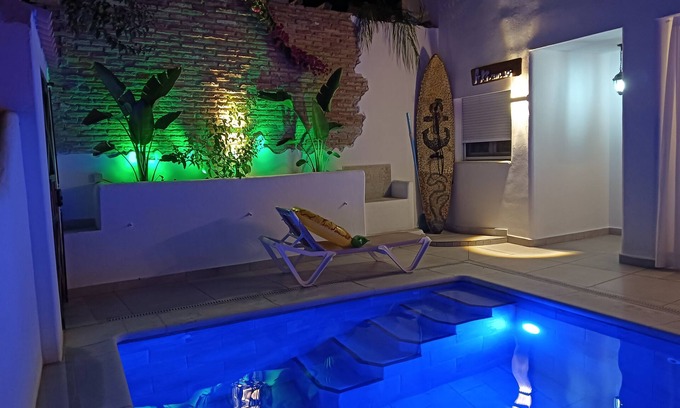 Punta Umbria Ski Chalet | ALHAMAR HOUSE with private pool