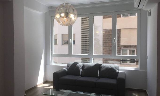 Alicante City Centre Apartment | Alicante center, beach and lively area Wifi Air-conditioning