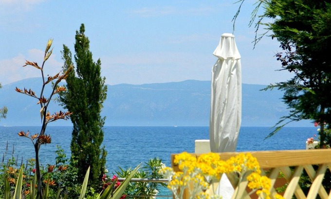 Karavomylos Apartment | ALKYONI-Magnificent Seaview -Waterfront-110sq m- Beautiful decoration-1st floor