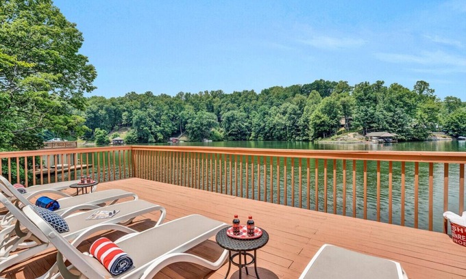 Westlake Corner House | All Decked Out-Features a game room, ping-pong table, large-screen TV and kayaks!