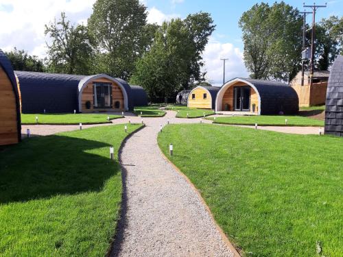 Ipswich Apartment | All Manor Of Events - Glamping Pods