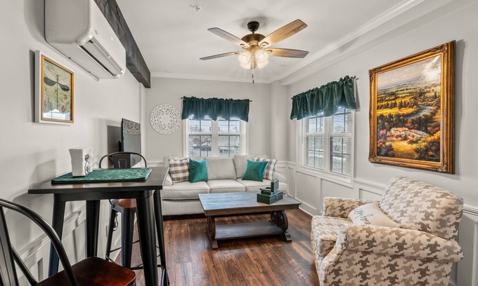Wallingford Center Apartment | All New 1BR with tons of Charm