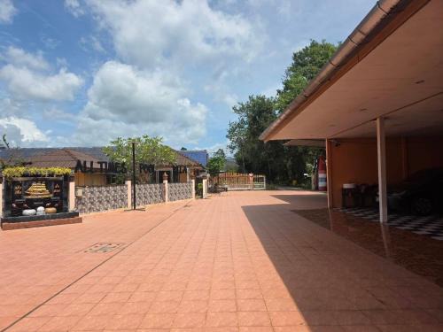 Phru Thai Resort | All Times Bungalows