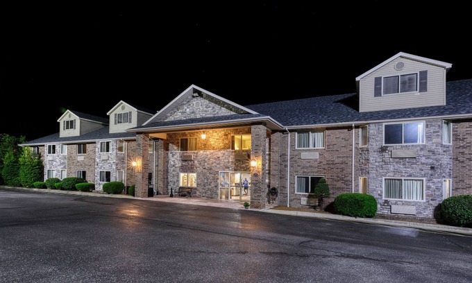 St. Robert Apartment | All Towne Suites