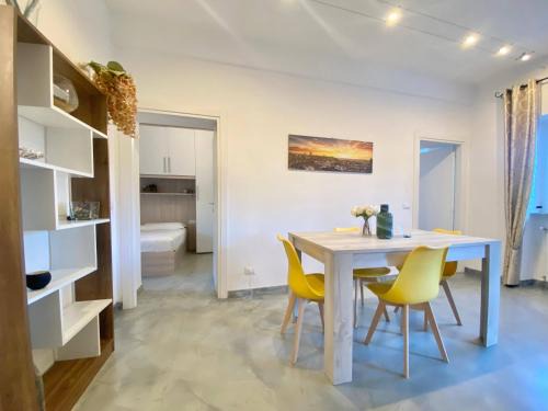 San Massimo Apartment | Alla Casa Rosa, Peaceful Apartment Surrounded by Greenery with Free Parking, WiFi & Air Conditioning