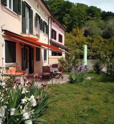 Roiano-Gretta-Barcola-Cologna-Scorcola Bed & Breakfast | Alle rose barcolane