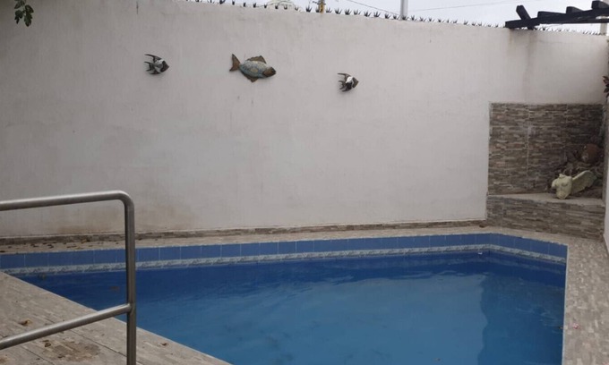 Torreon House | Alojamiento cerca del aeropuerto con alberca