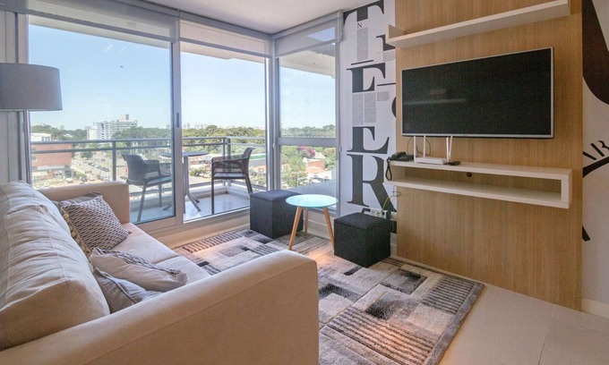 Cantegril Apartment | Alojamiento en Bellagio Tower, Piscina Climatizada