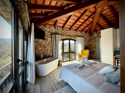 El Brull Bed & Breakfast | Alojamiento MAS EL CASTELL DEL BRULL