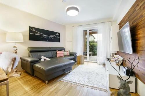 Tamsweg Apartment | Alpinum Residence Lungau Ferienwohnung mit Garten