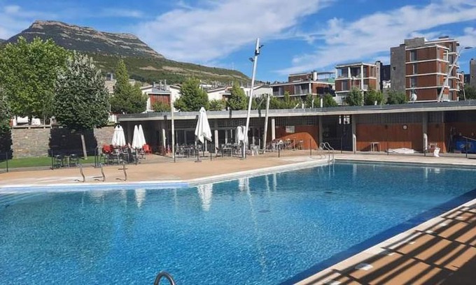 Latas Apartment | ALTA MONTAÑA - GOLF & RELAX - PIRINEO DE HUESCA - VALLE de TENA