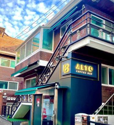 Hapjeong-dong Apartment | Alto 201