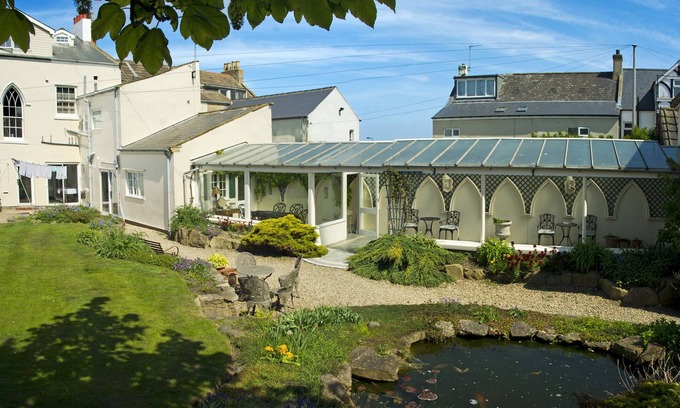 Seaton Carew House | Altonlea Lodge Guest House