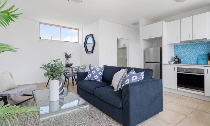 Bondi Apartment | Always Summer - Short Walk to Bondi Beach