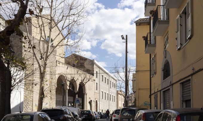 Historical Downtown Salerno Apartment | Amalfi e Positano Home