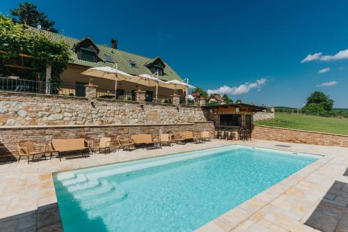 Nagyharsany House | Amannsberger WineYardLodge