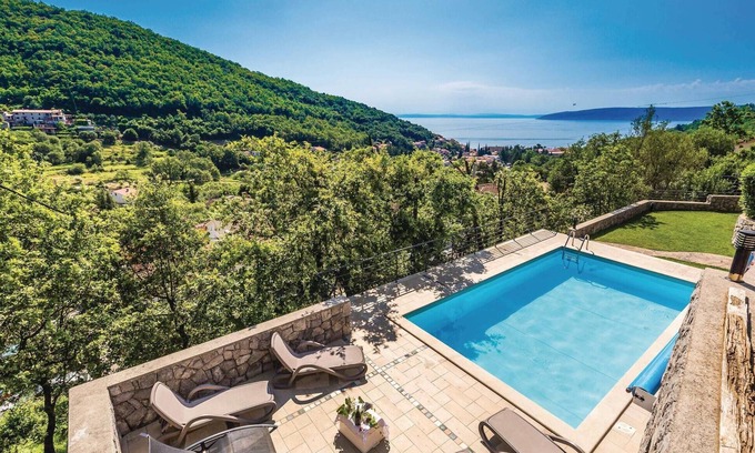 Sucici Apartment | Amazing apartment in Moscenicka Draga