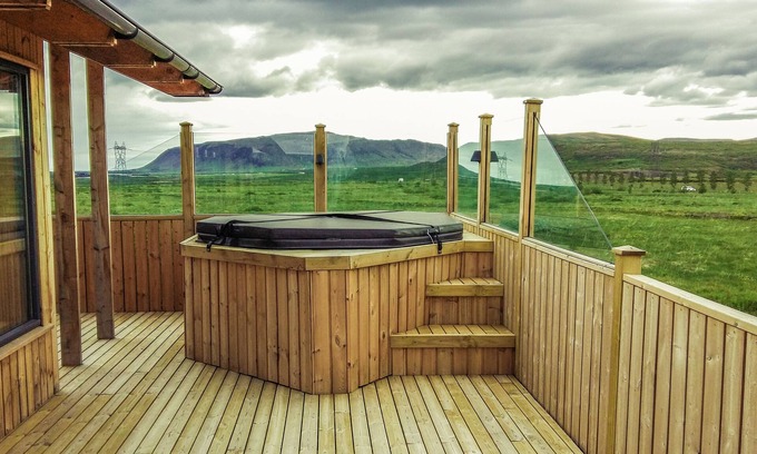 Selfoss Cabin | Amazing cabin with warm interior, hot tub, fire place, projector & magical views
