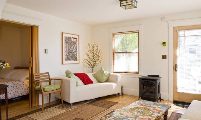 Elysian Heights House | Amazing Echo Park Hillside View !