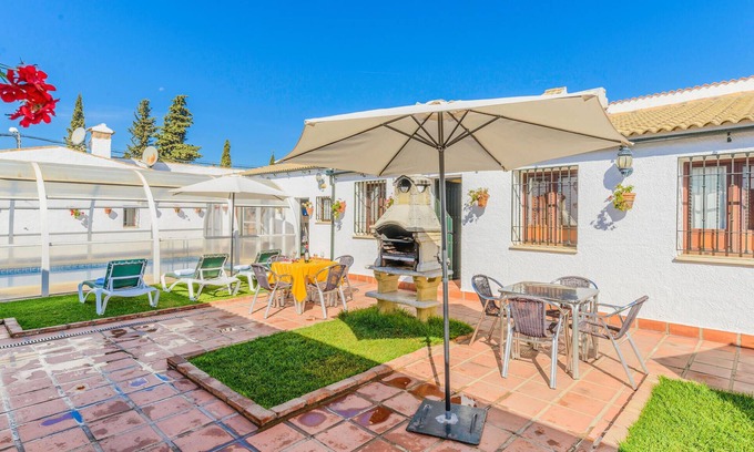 Rivero de Posadas House | Amazing home in Rivero de Posadas