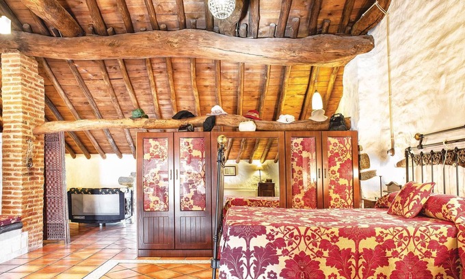 Anora House | Amazing home in Añora with WiFi