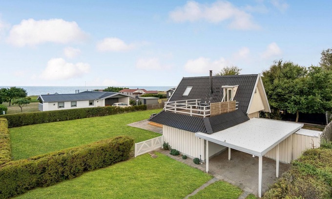Skastrup Strand House | Amazing home in Bogense with sauna