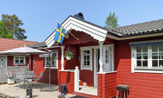 Sweden House | Amazing home in Boxholm