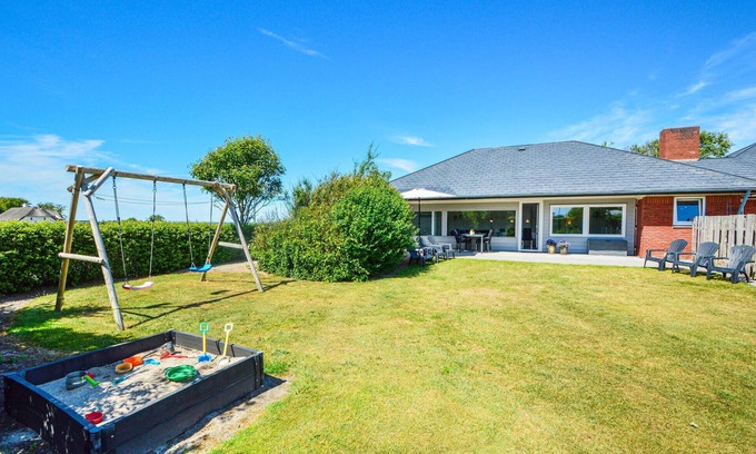 Ballum House | Amazing home in Bredebro with WiFi