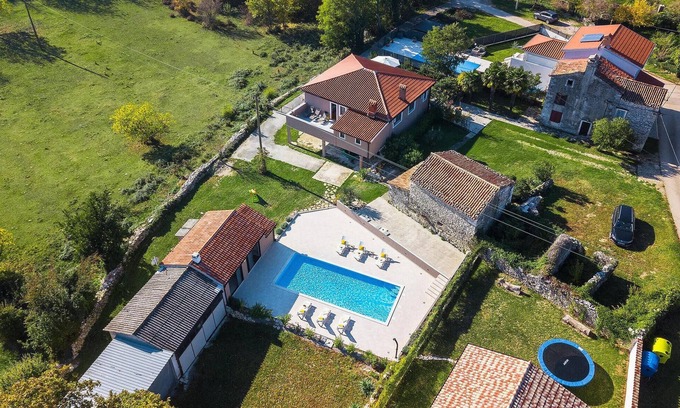 Krsan House | Amazing home in Krsan
