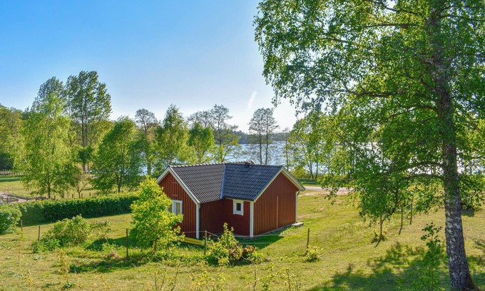 Markaryd House | Amazing home in Markaryd with lake view