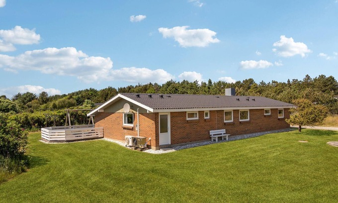Klegod Strand House | Amazing home in Ringkøbing with sauna