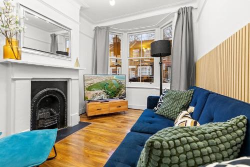 Stratford and New Town House | Amazing House Stratford London