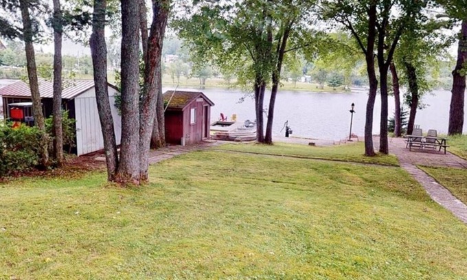 Mattawa House | Amazing Mattawa Riverfront, Mountain View Home, Close to Adventures & Amenities