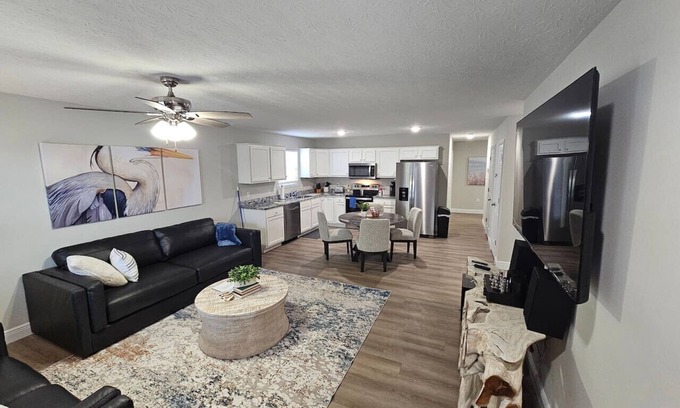 Wilmington House | Amazing New Wilmington Ranch