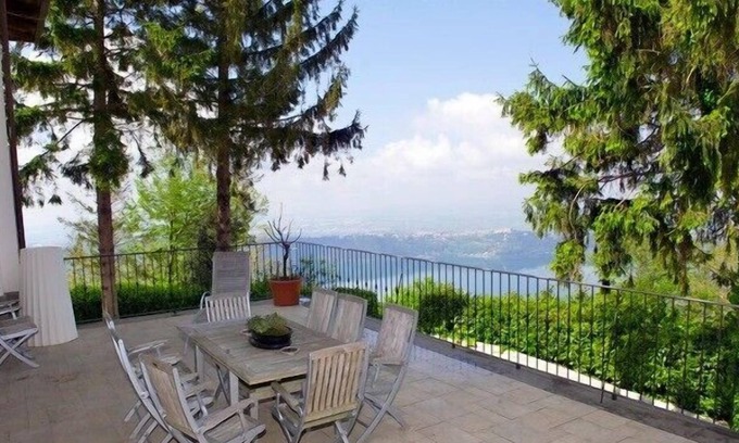 Rocca di Papa Villa | AMAZING PANORAMIC VILLA OVERLOOKING THE LAKE
