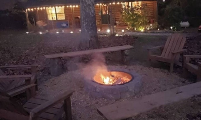 Lookout Mountain House | Amazing Spring Weather approaching! Book now & enjoy our Firepit under the stars
