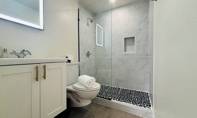 Clermont House | Amazing Tiny House! Completely renovated, everything is Brand New!