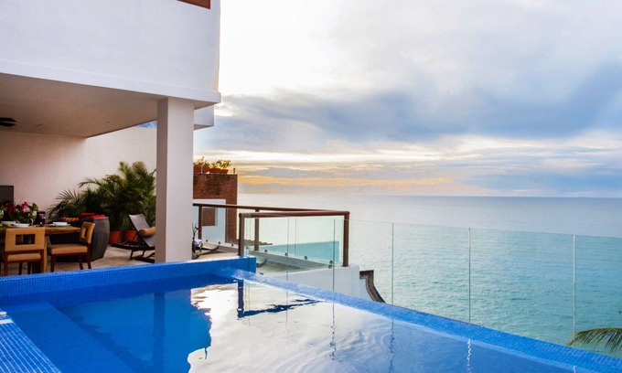 Amapas Condo | Amazing views, best spot on Los muertos beach, Sky Suite F