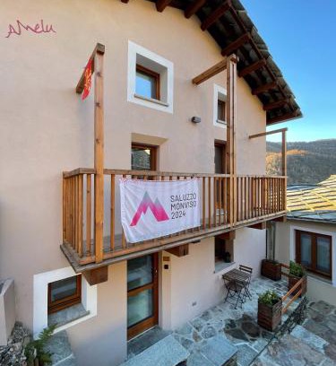 Ostana Apartment | AMELU' LOCAZIONI TURISTICHE