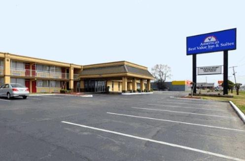 Greenville Hotel | Americas Best Value Inn & Suites Greenville