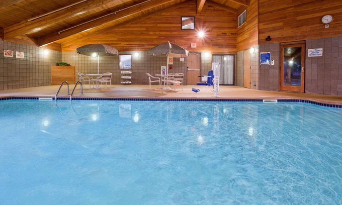 Coon Rapids Hotel | AmericInn by Wyndham Coon Rapids