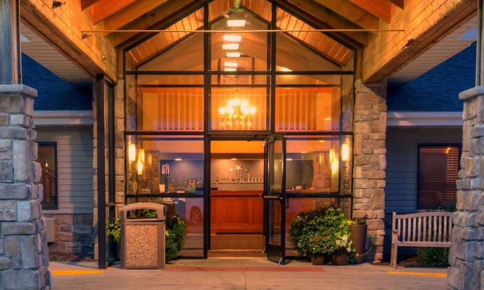 Fort Dodge Hotel | AmericInn by Wyndham Fort Dodge