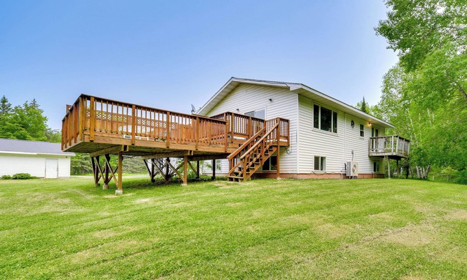 South Range House | Amnicon Oasis - Secluded Retreat - Pet friendly