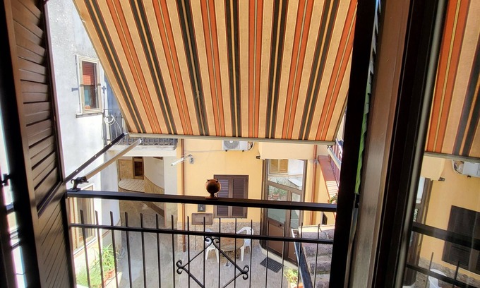 Montoro Apartment | Amodio Apartments - Full House