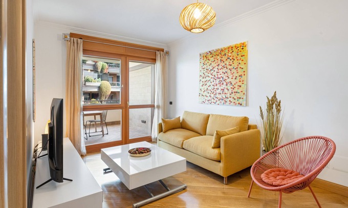 Torrino Apartment | Amsterdam Suite Design + parkingn