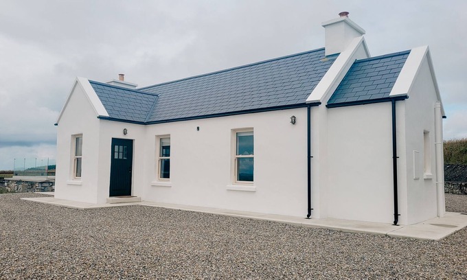 Lisdoonvarna House | An ideal base for exploring the Burren with sea views, on the Wild Atlantic Way.