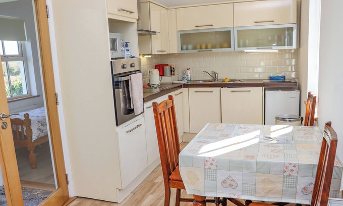 Adamstown Cottage | An Teachain