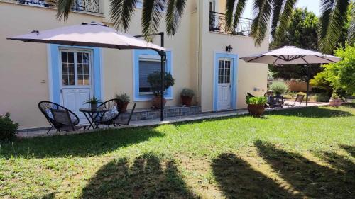Moudros Apartment | Anastasia's Garden - Yellow Apartment
